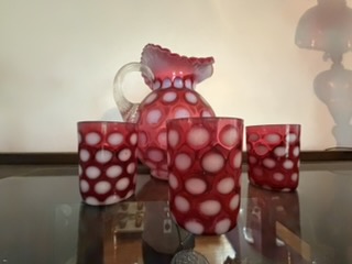 Red vintage glass dinnerware