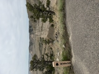 Rock formations along the descent